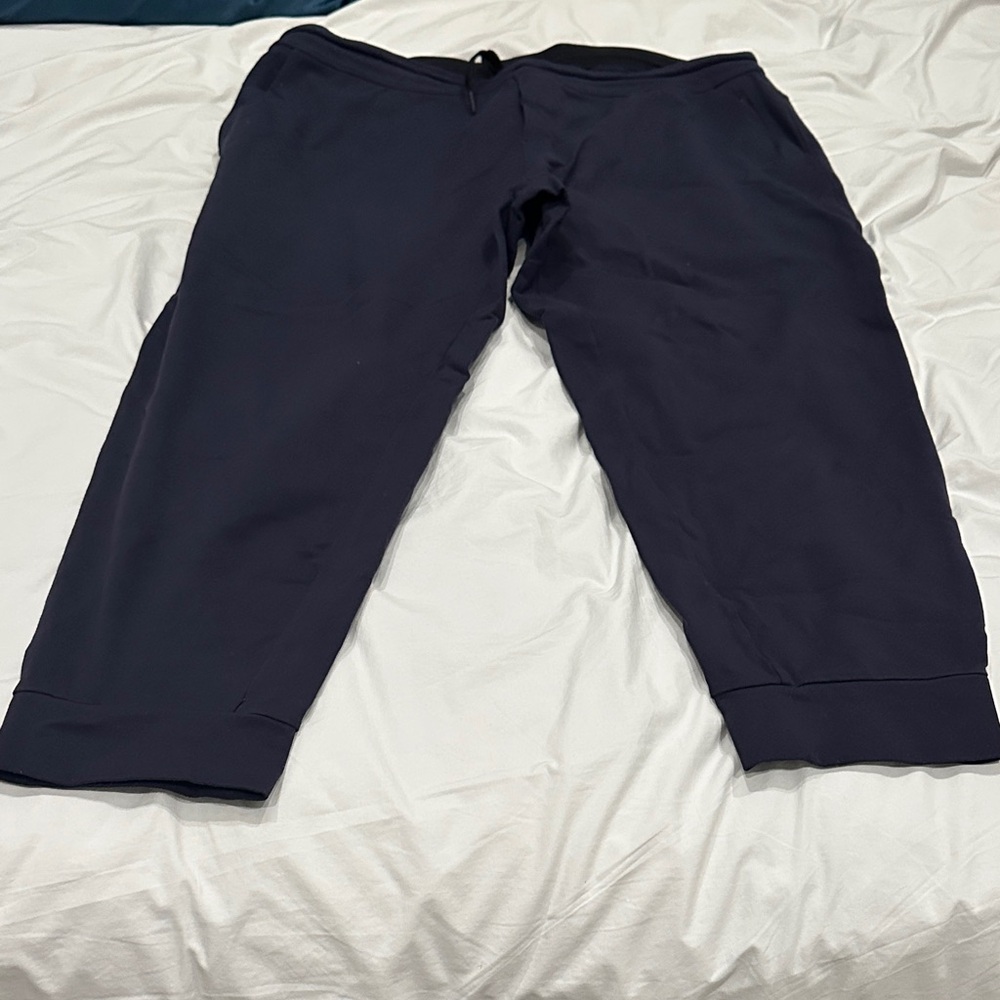 Public Rec Men's Navy Joggers
